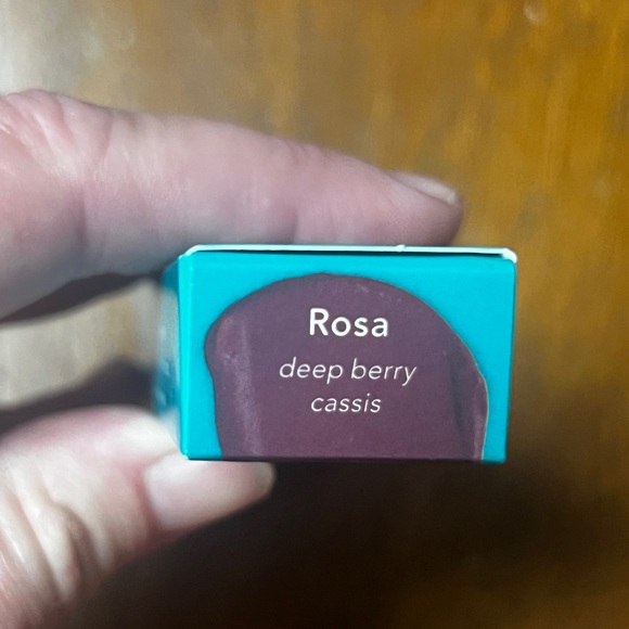 NWT Thrive Causemetics EmpowerMatte Precision Lipstick Crayon in “Rosa” - Picture 3 of 3